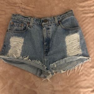 Levi’s Thrasher Shorts 27